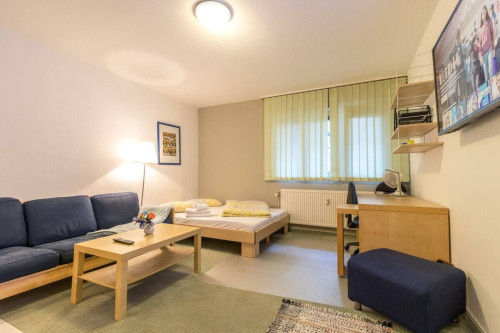 Fashionable, cute studio in Mannheim centre next to University