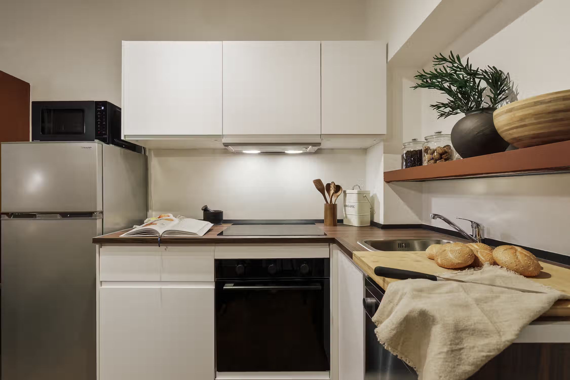  Modern, Fashionable Apartment In Düsseldorf  -  Modern, fashionable apartment in Düsseldorf  - Gallery -  17