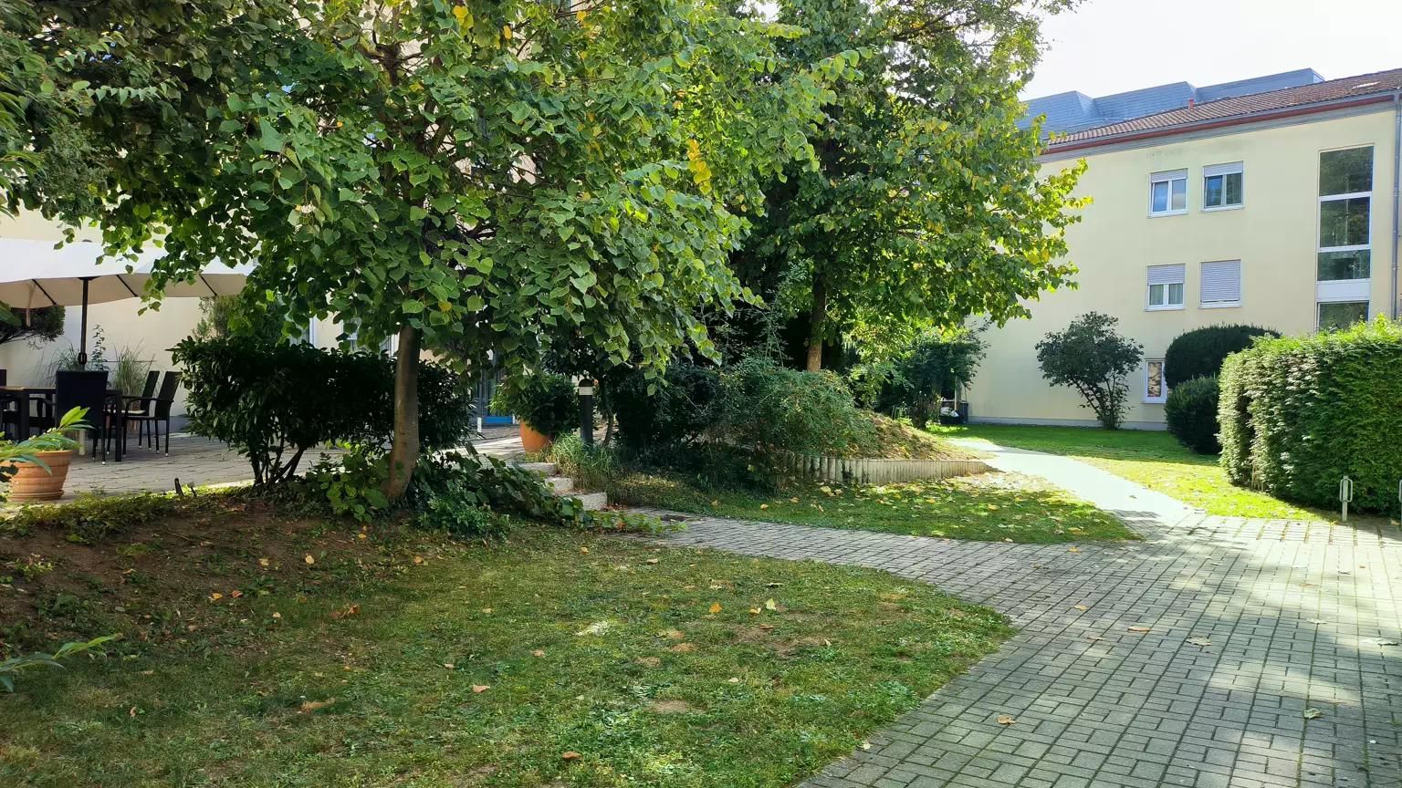  Pure Nature And Directly At Stadthalle U-Bahn Station! Fully Furnished Bright 2-Room Apartment, With  -  Pure nature and directly at Stadthalle U-Bahn station! Fully furnished bright 2-room apartment, with balcony, quiet  - Gallery -  3