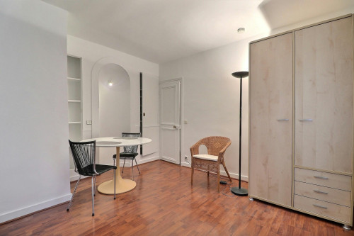 Rue Augereau, Paris