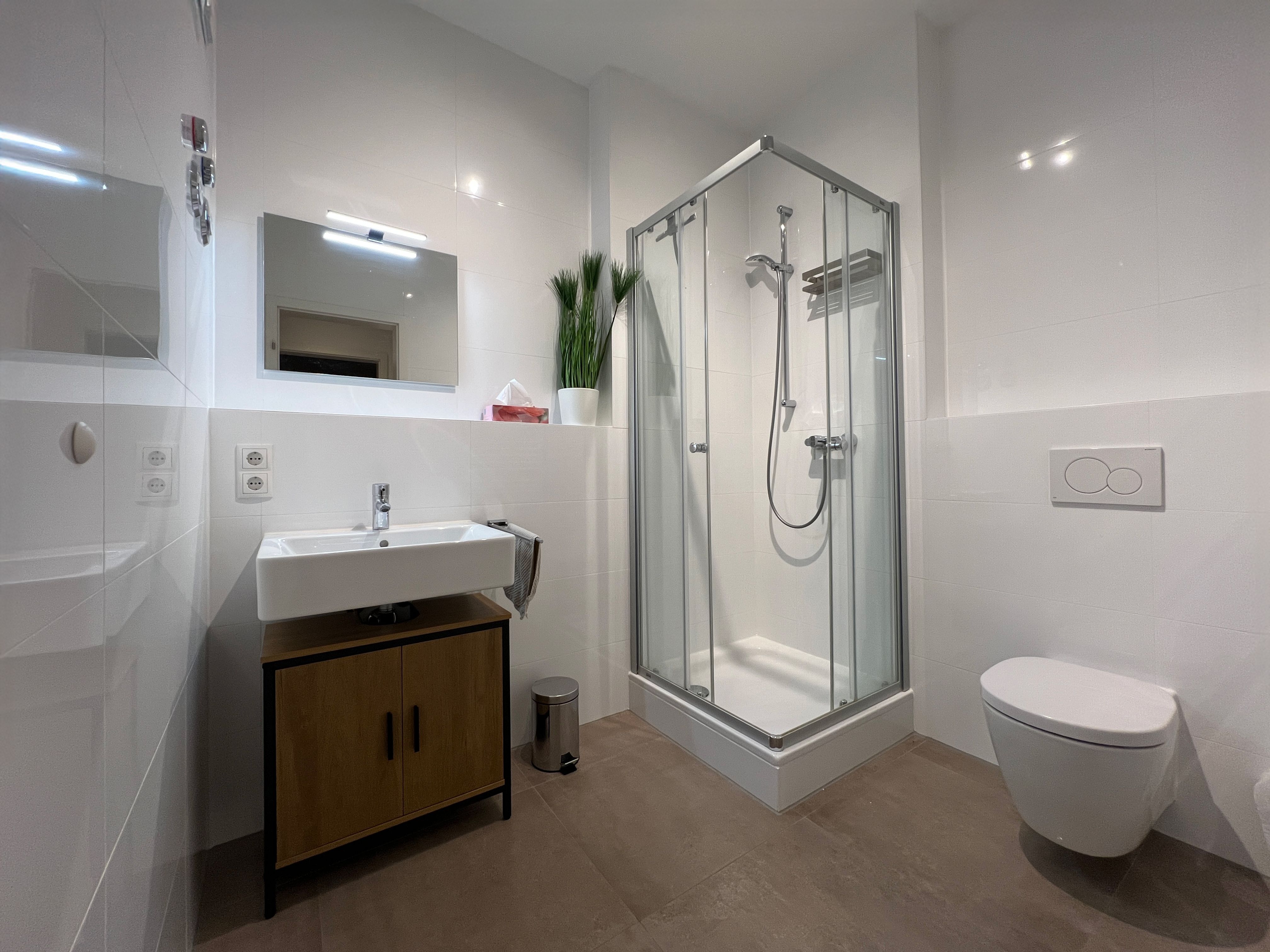 A Fully Furnished, Exclusive Penthouse Combining Serene Living With Excellent Accessibility. - 19