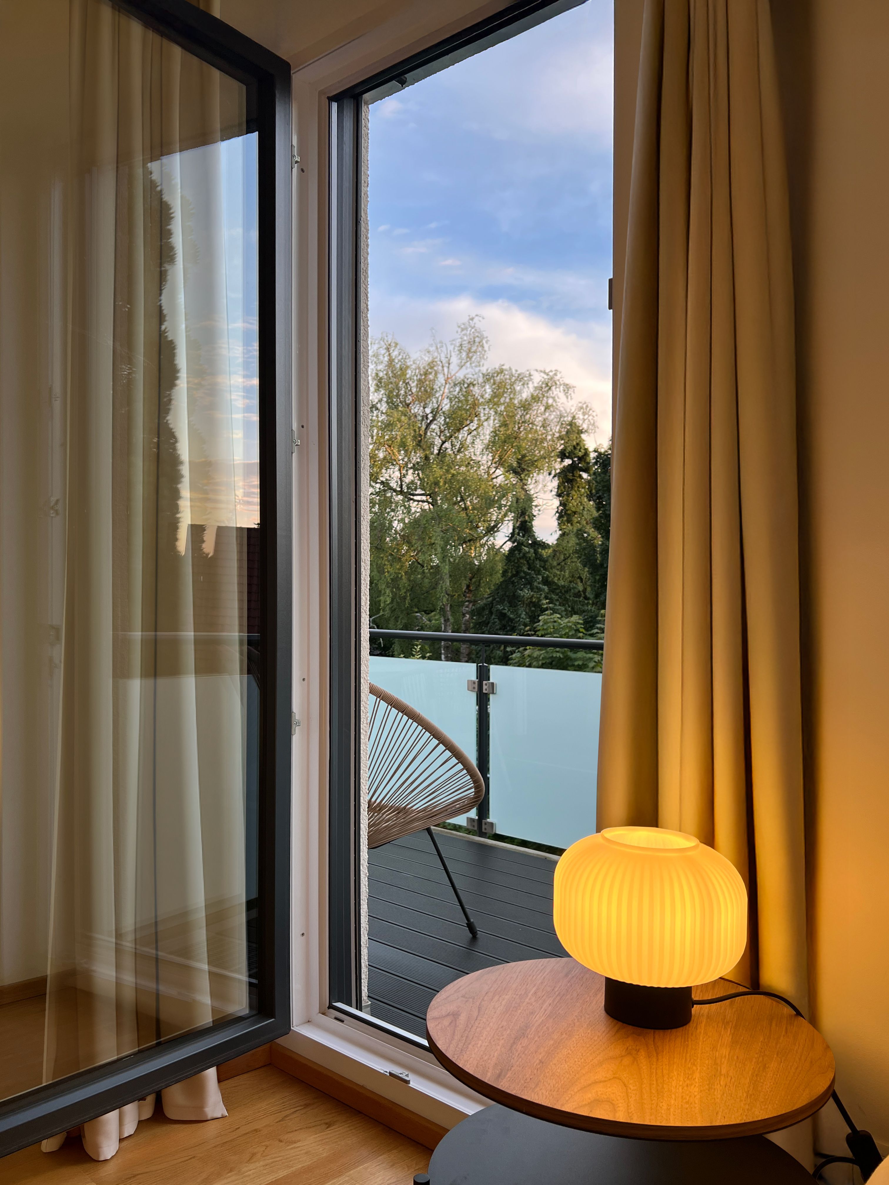 A Fully Furnished, Exclusive Penthouse Combining Serene Living With Excellent Accessibility. - 14