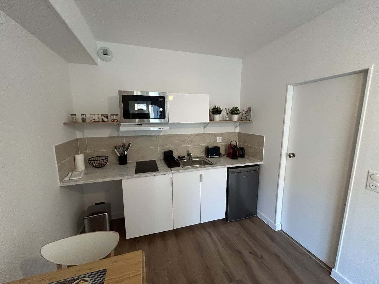 Apartment - 10
