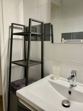 Room - 5