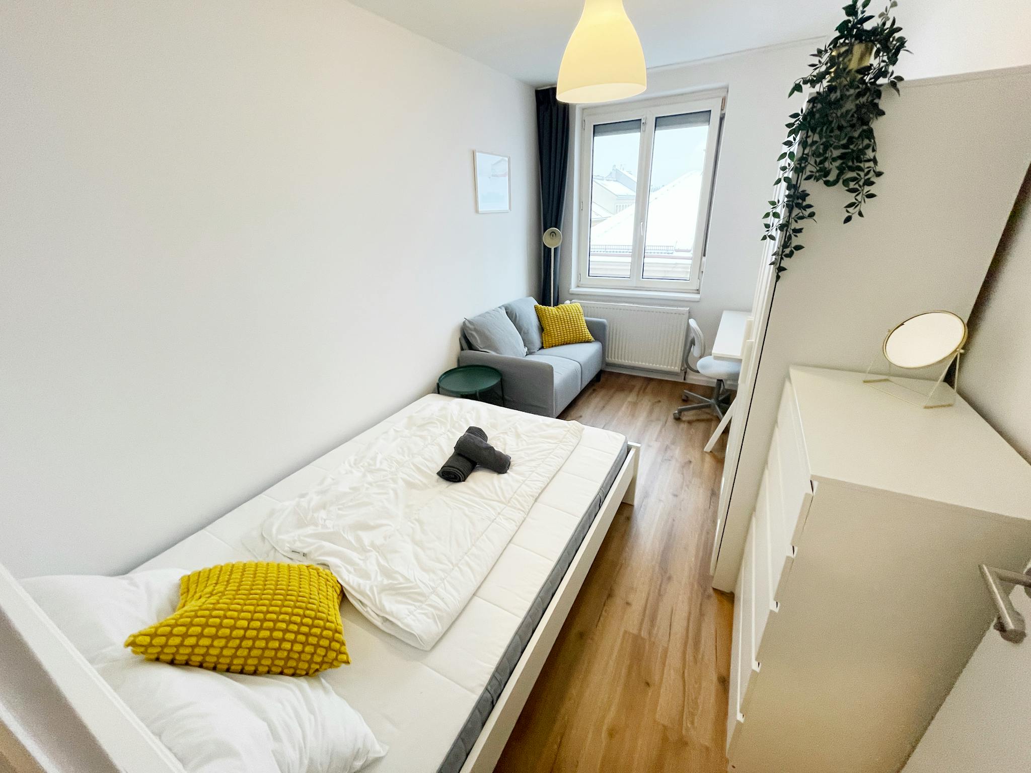 Private Room - 1