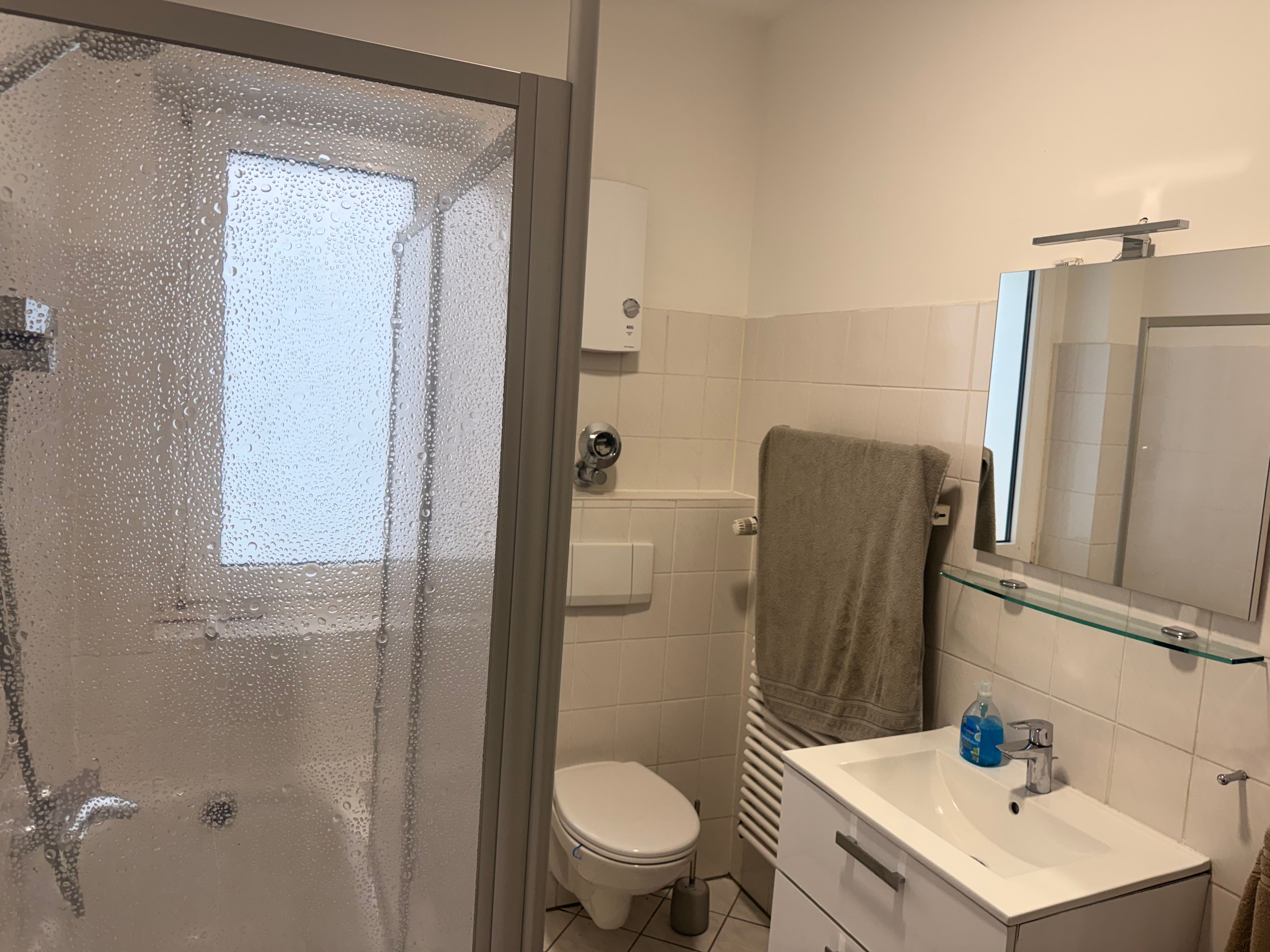 First Occupancy: 100 Sqm Designer Apartment, 300 M From Thier Galerie - 14