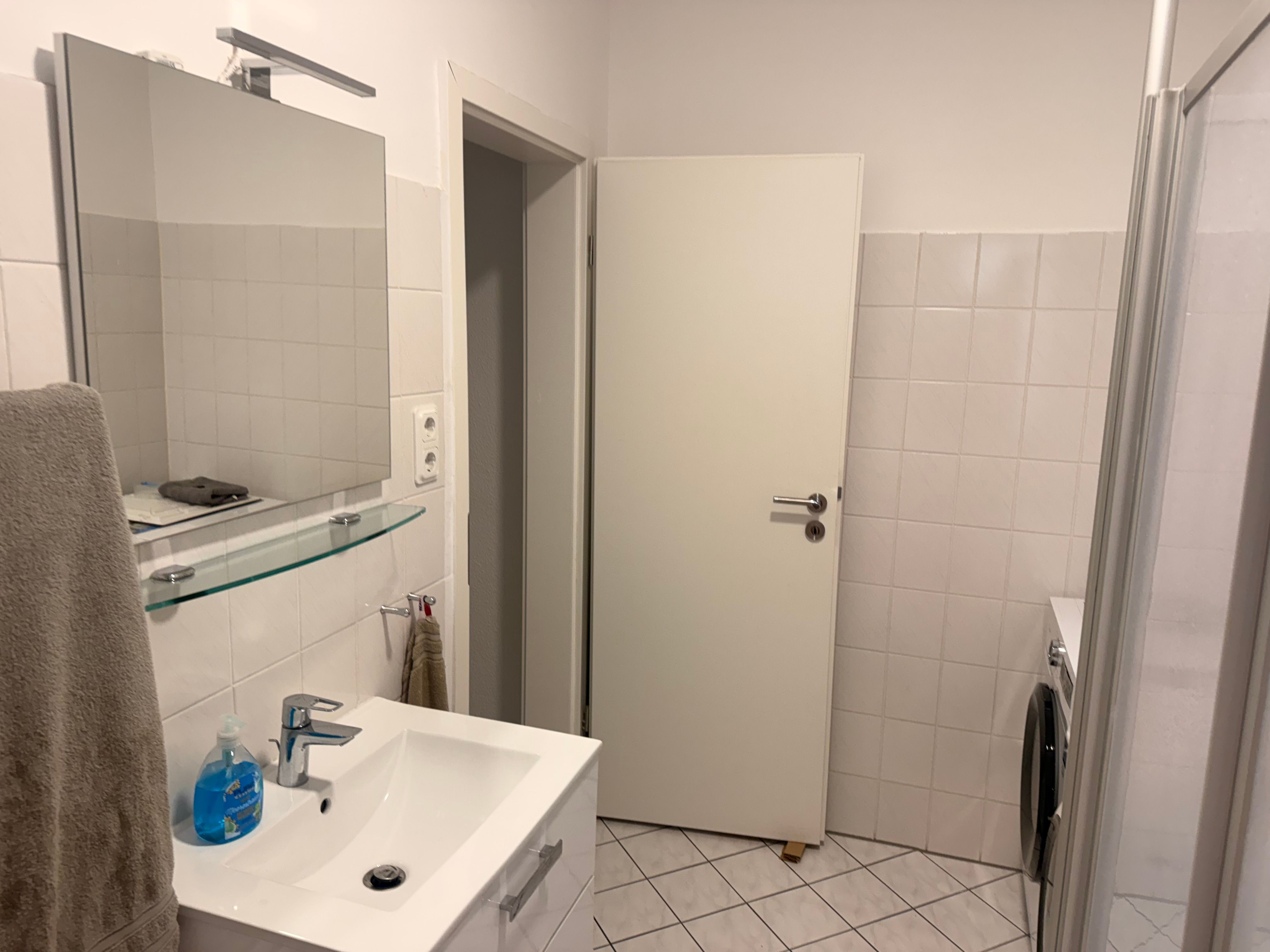 First Occupancy: 100 Sqm Designer Apartment, 300 M From Thier Galerie - 2