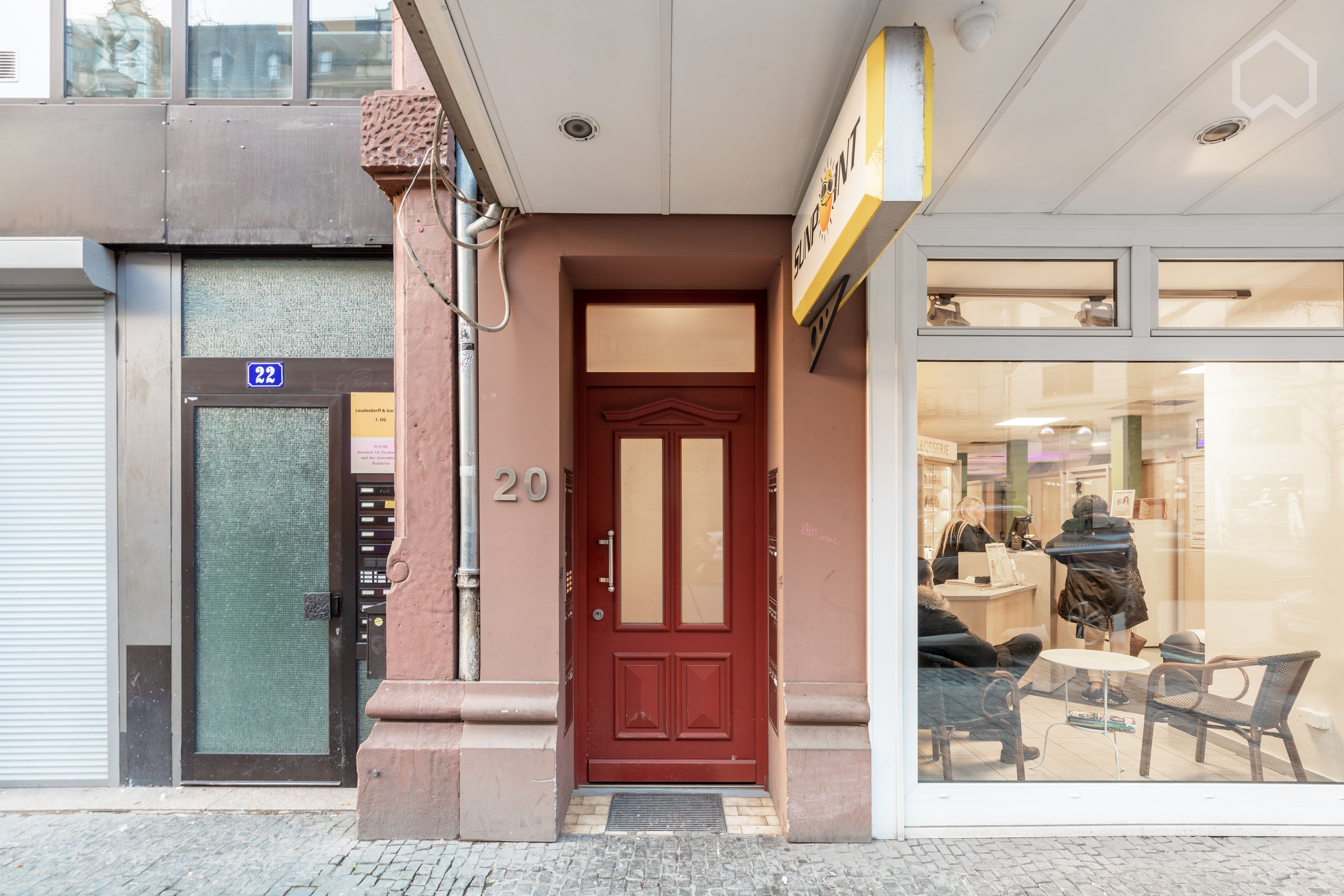 Quiet, Charming Home In Frankfurt-Innenstadt - 1