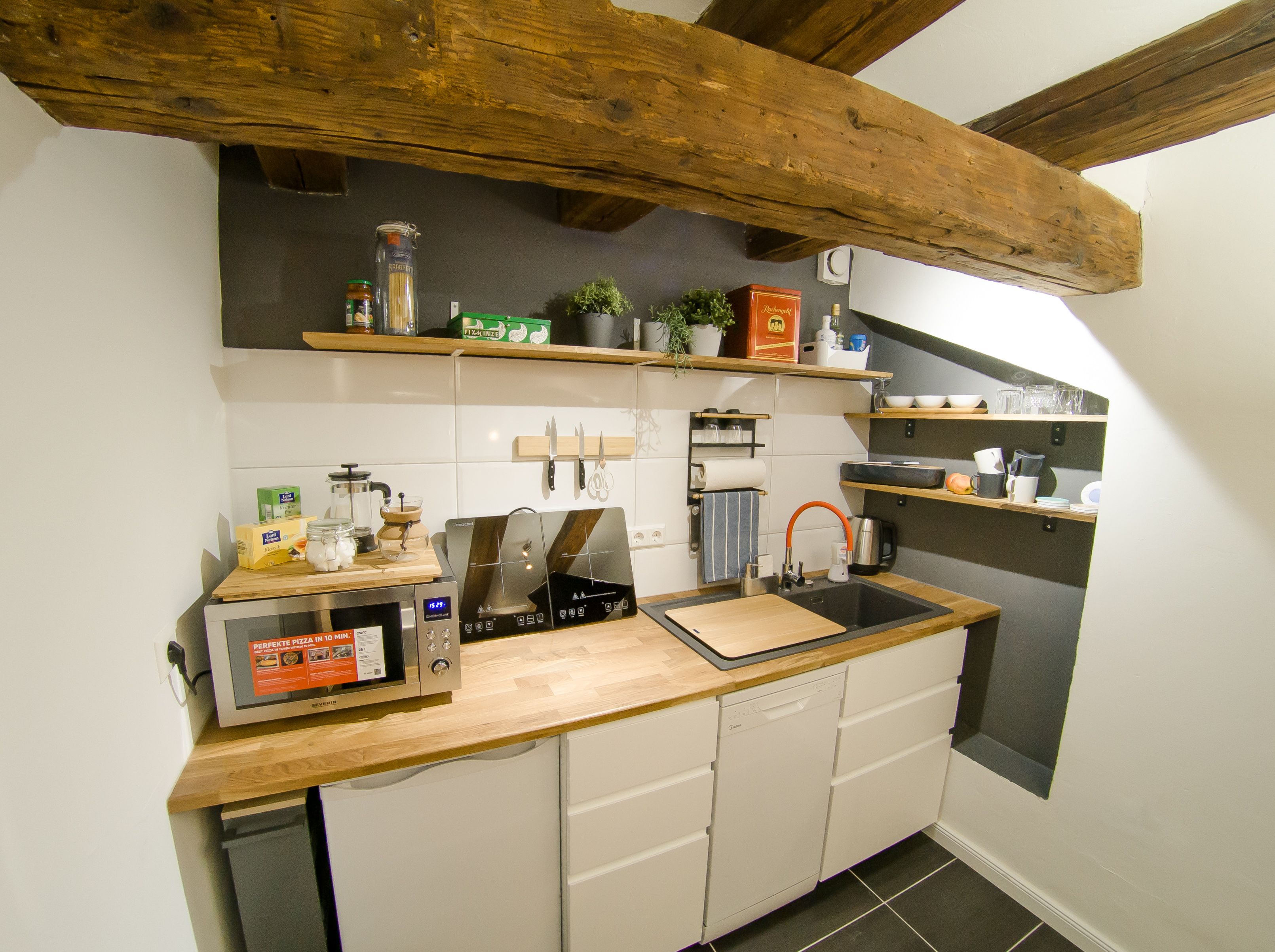 Quiet & Cute Apartment In The Old Town Of Ettlingen - 12