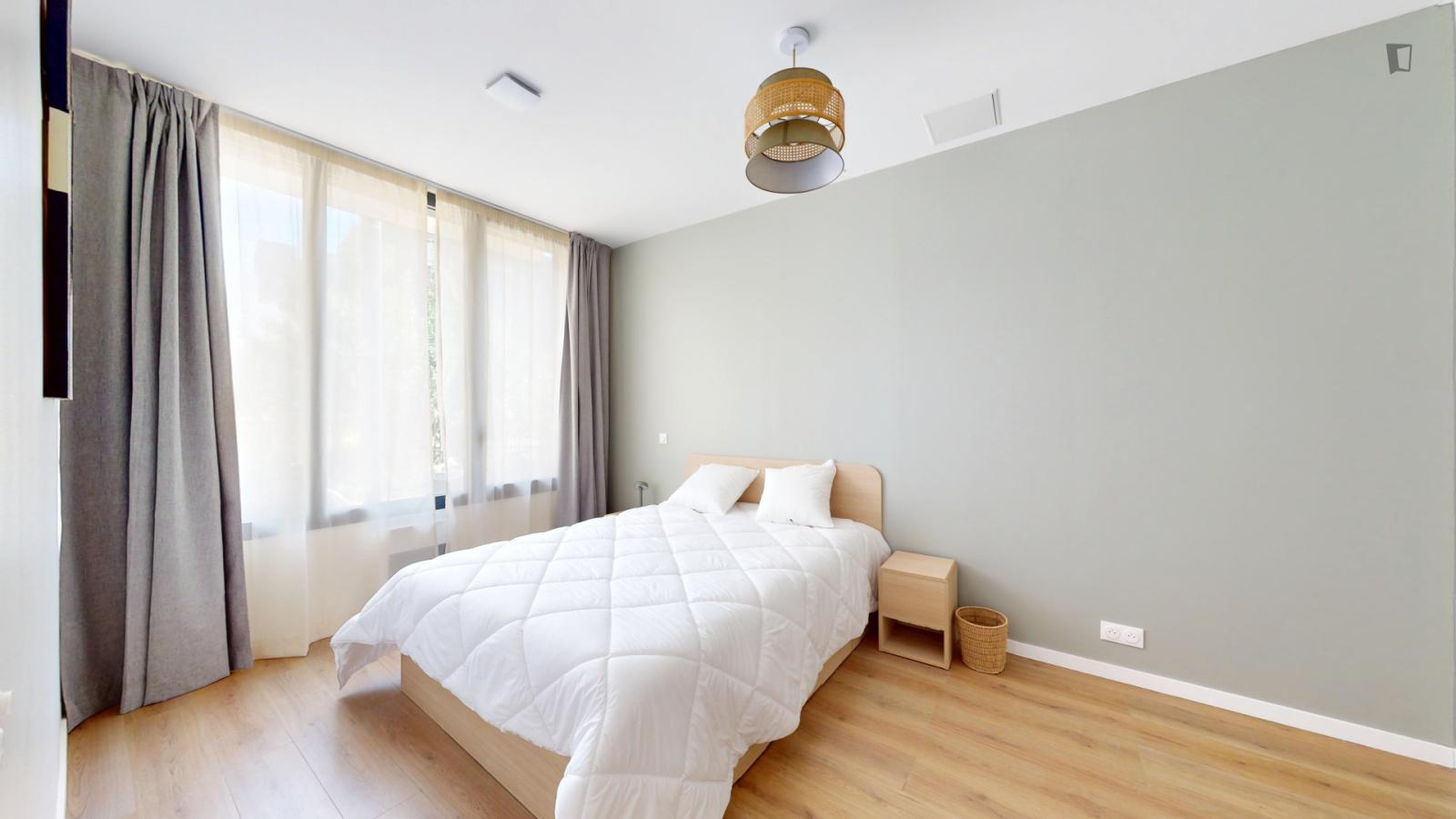 Appealing 1-Bedroom Flat In Asnières-Sur-Seine - 1