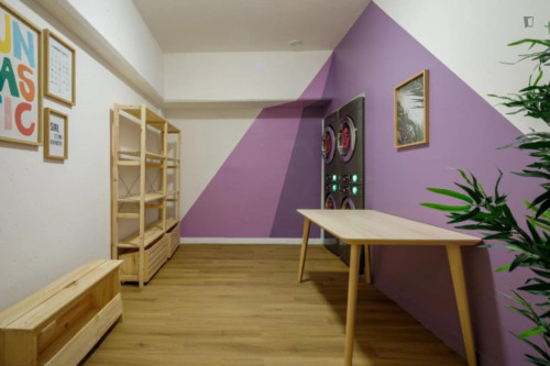 Smart double bedroom near Bois Colombes train station