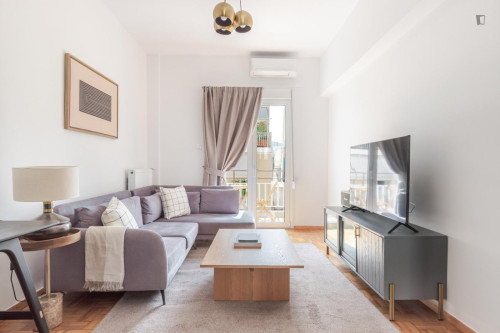 Welcoming 2-bedroom flat in Kallimármaro - Gallery - 20