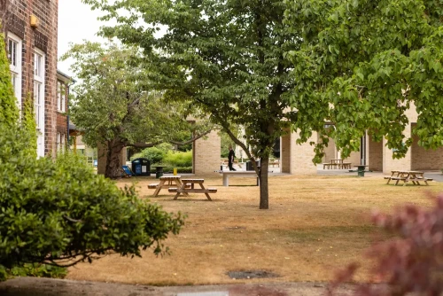 Bonington Student Village - Gallery - 8