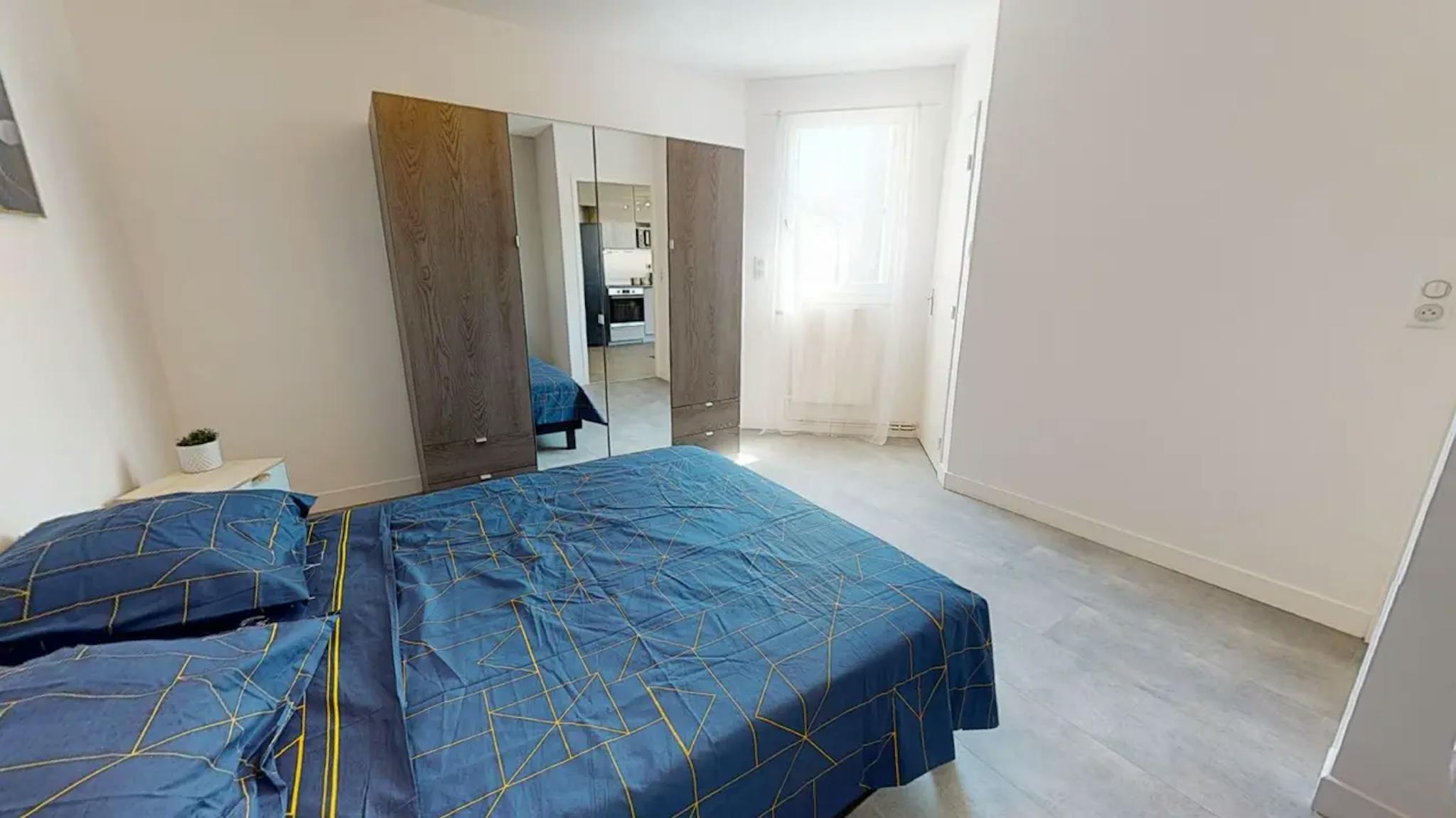 Private Room - 1