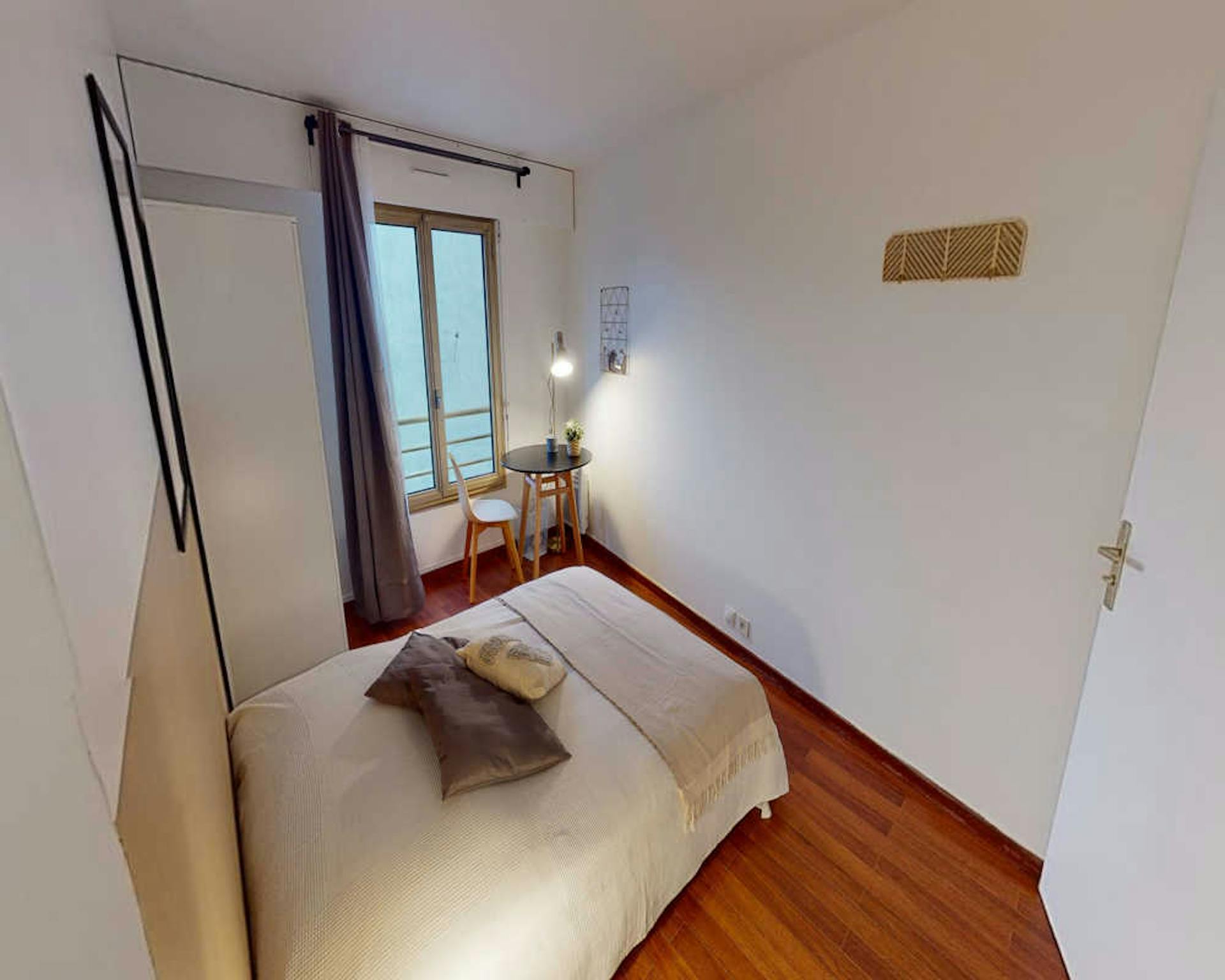Private Room - 1