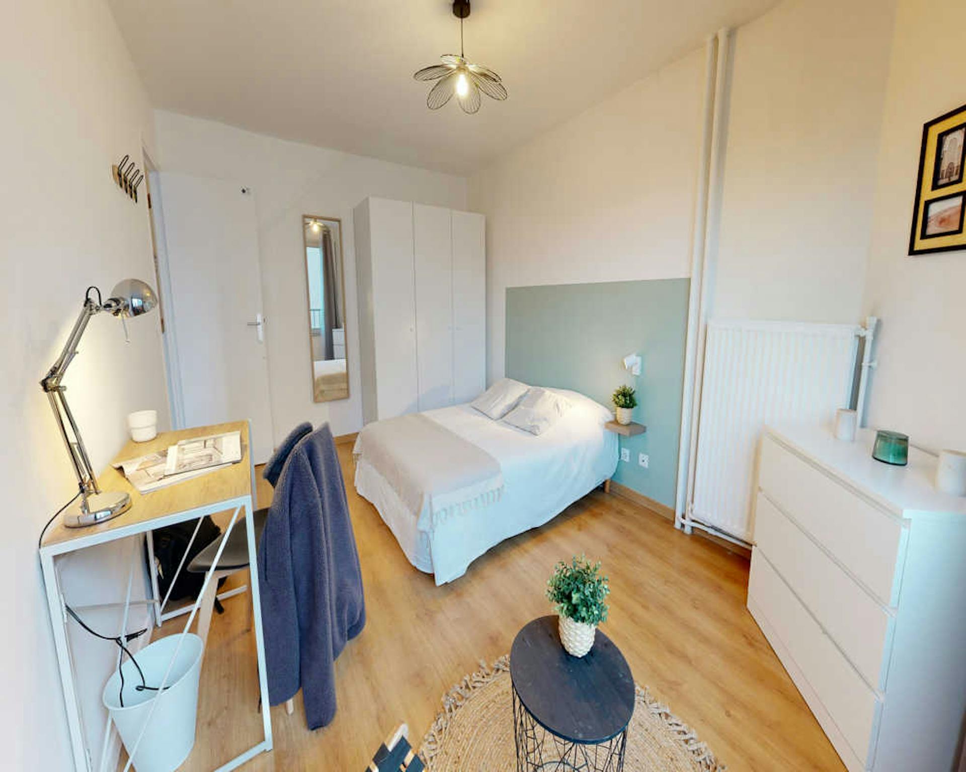 Private Room - 1