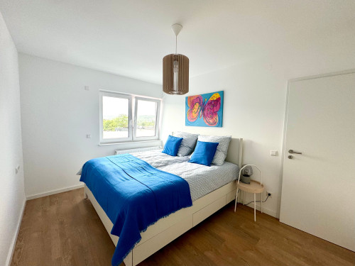 Modern eingerichtete 3,5-Zimmer-Wohnung mit Terrasse in ruhiger Lage von Leonberg - Gallery - 10