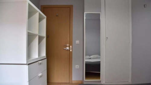Comfortable single bedroom in shared flat in Sant Francesc