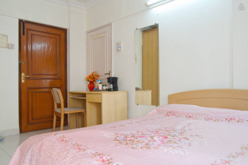 Private Master Room @ Lokhandwala - Gallery - 9