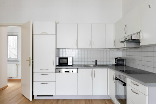Inviting 1-bedroom flat near the University of Technology - Gallery - 16