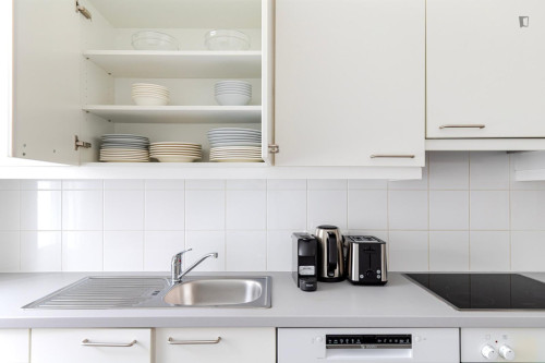 Nice 2-bedroom flat near the University of Economics and Business - Gallery - 9