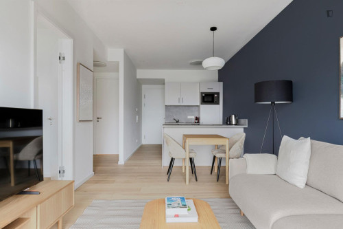 Welcoming 1-bedroom flat near the University of Economics and Business - Gallery - 17