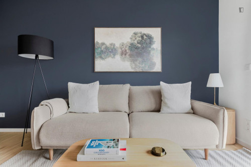 Welcoming 1-bedroom flat near the University of Economics and Business - Gallery - 18