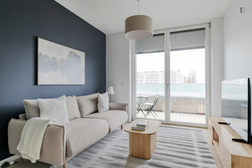 Welcoming 1-bedroom flat near the University of Economics and Business - Gallery - 19