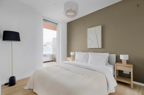 Welcoming 1-bedroom flat near the University of Economics and Business - Gallery - 12