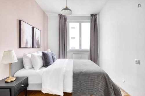 Lovely 3-bedroom flat in Breitensee - Gallery - 7