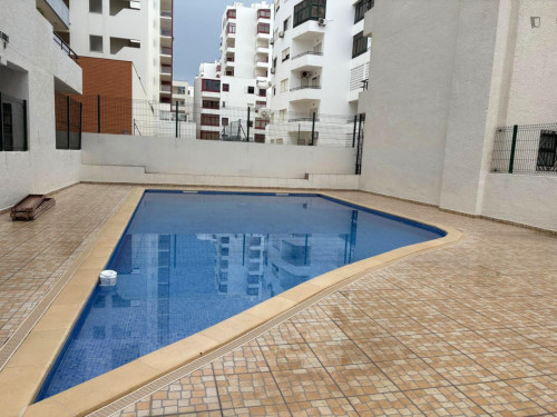 Excellent 1-bedroom apartment in Quarteira - Gallery - 4