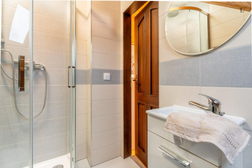 Lovely attic studio in Krč - Gallery - 10