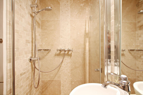 Very cosy studio apartment next to Temple du Marais