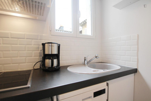 Awesome studio near the Brochant metro - Gallery - 11
