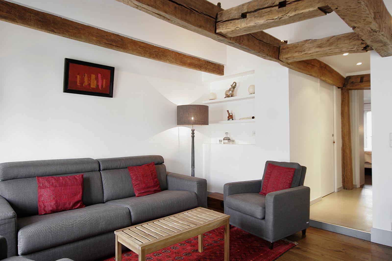 Extraordinary 1-Bedroom Apartment Near Grands Boulevards - 1