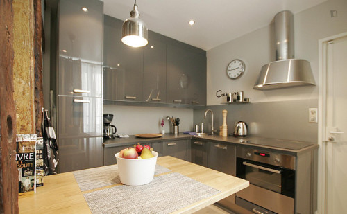 Stylish 1-bedroom flat near Université Pierre et Marie Curie.