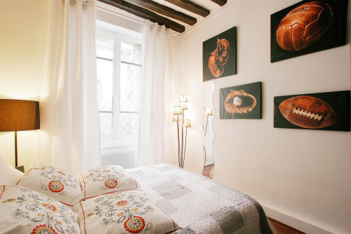 Fresh and bright 2-bedroom apartment close to the Université Pierre et Marie Currie