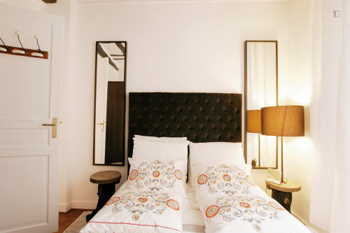 Fresh and bright 2-bedroom apartment close to the Université Pierre et Marie Currie