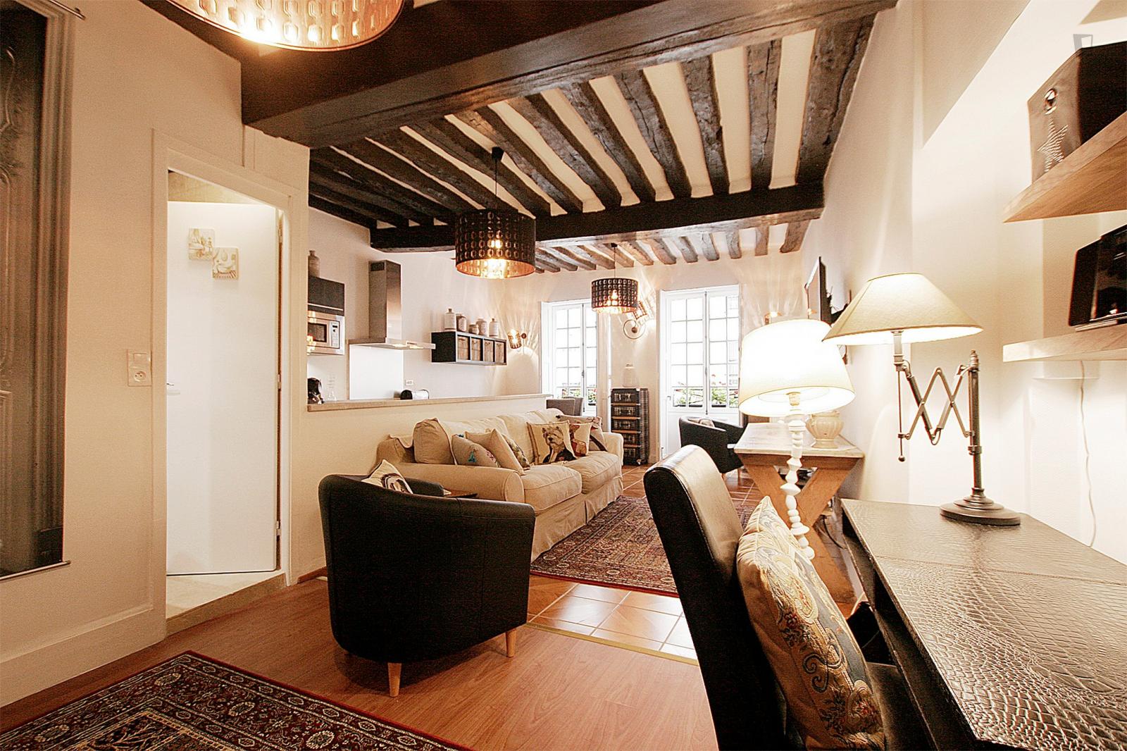 Fresh And Bright 2-Bedroom Apartment Close To The Université Pierre Et Marie Currie - 1