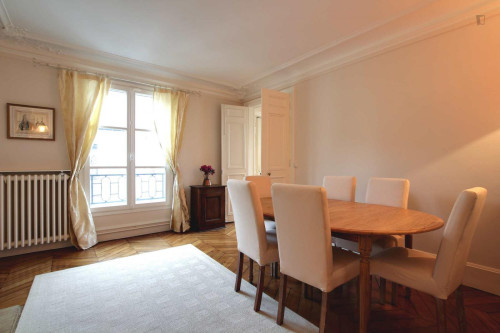 Elegant 2-bedroom apartment in 4e - Hôtel de Ville