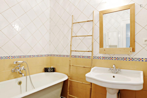 Beautiful 2-bedroom apartment close to Place de la Republique - Gallery - 7