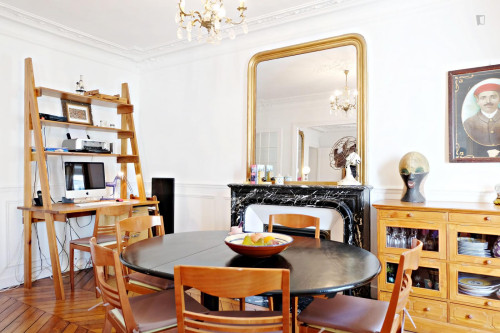 Beautiful 2-bedroom apartment close to Place de la Republique - Gallery - 12