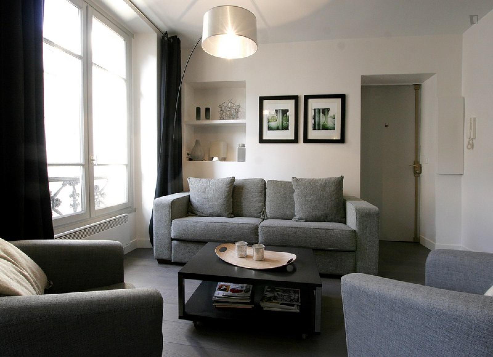 Perfect 1-Bedroom Apartment In Monnaie - 1
