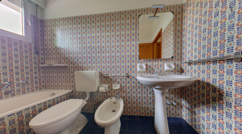Bright single bedroom in the centre of Forli - Gallery - 9