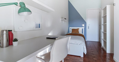 Bright single bedroom in the centre of Forli - Gallery - 4