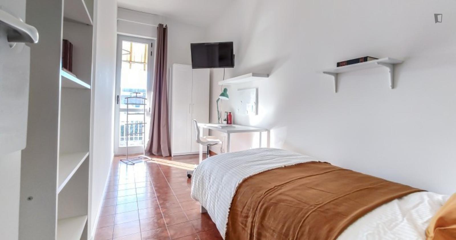 Bright Single Bedroom In The Centre Of Forli - 1
