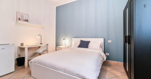Comfy double bedroom near the University of Bologna - Forlì Campus - Gallery - 4