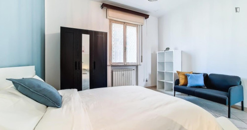 Comfy double bedroom near the University of Bologna - Forlì Campus