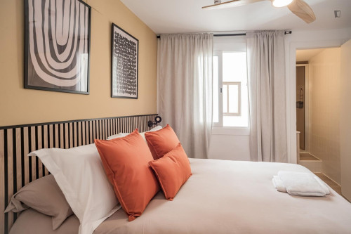 LUMEN R3 Private room with double-bed and private bathroom