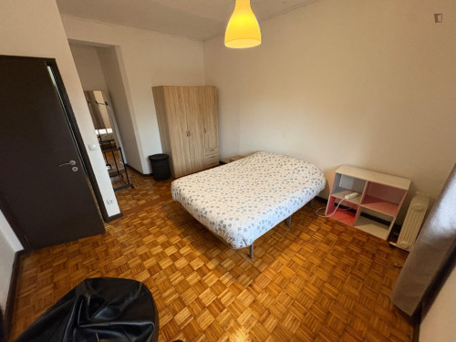 Pleasant bedroom adjacent to the FC Porto Stadium - Gallery - 10